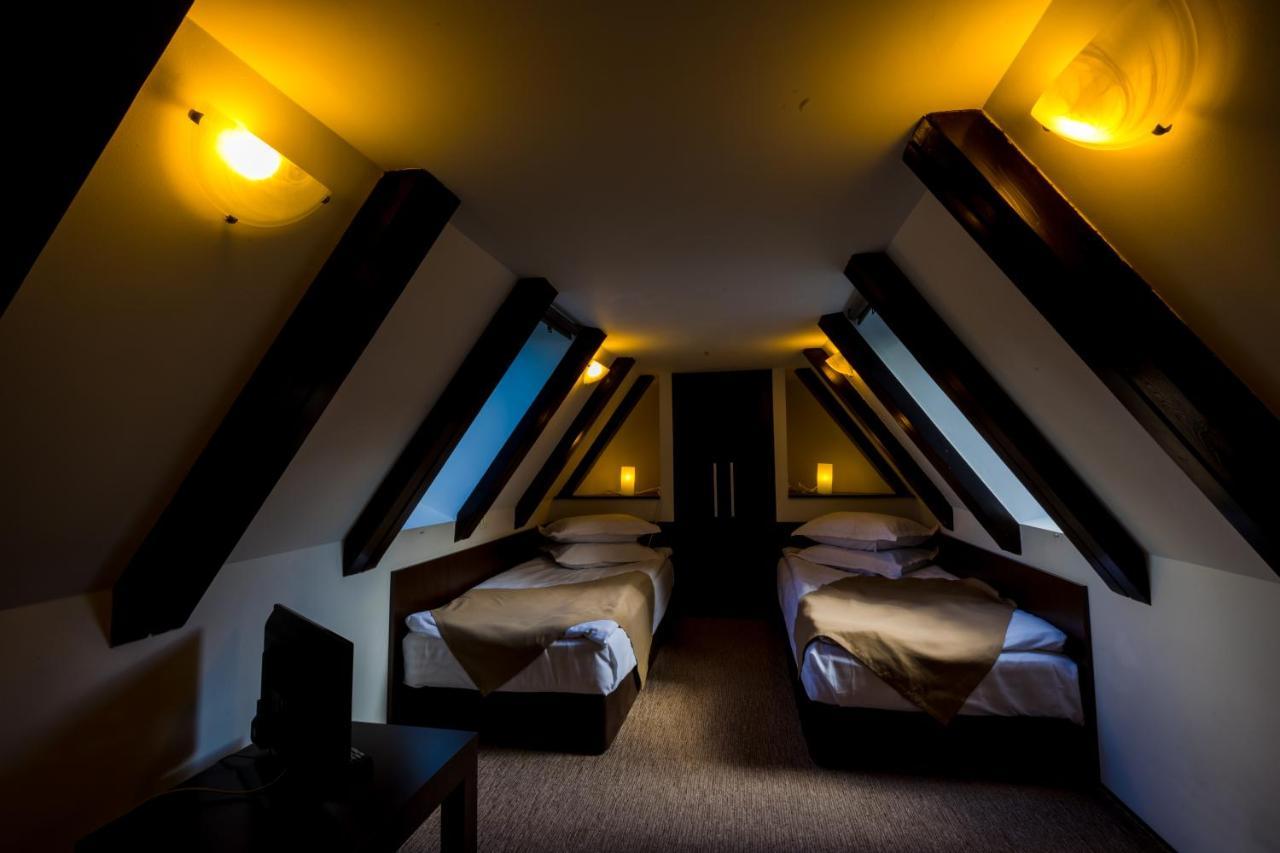 Hotel Smart Sinaia Zewnętrze zdjęcie
