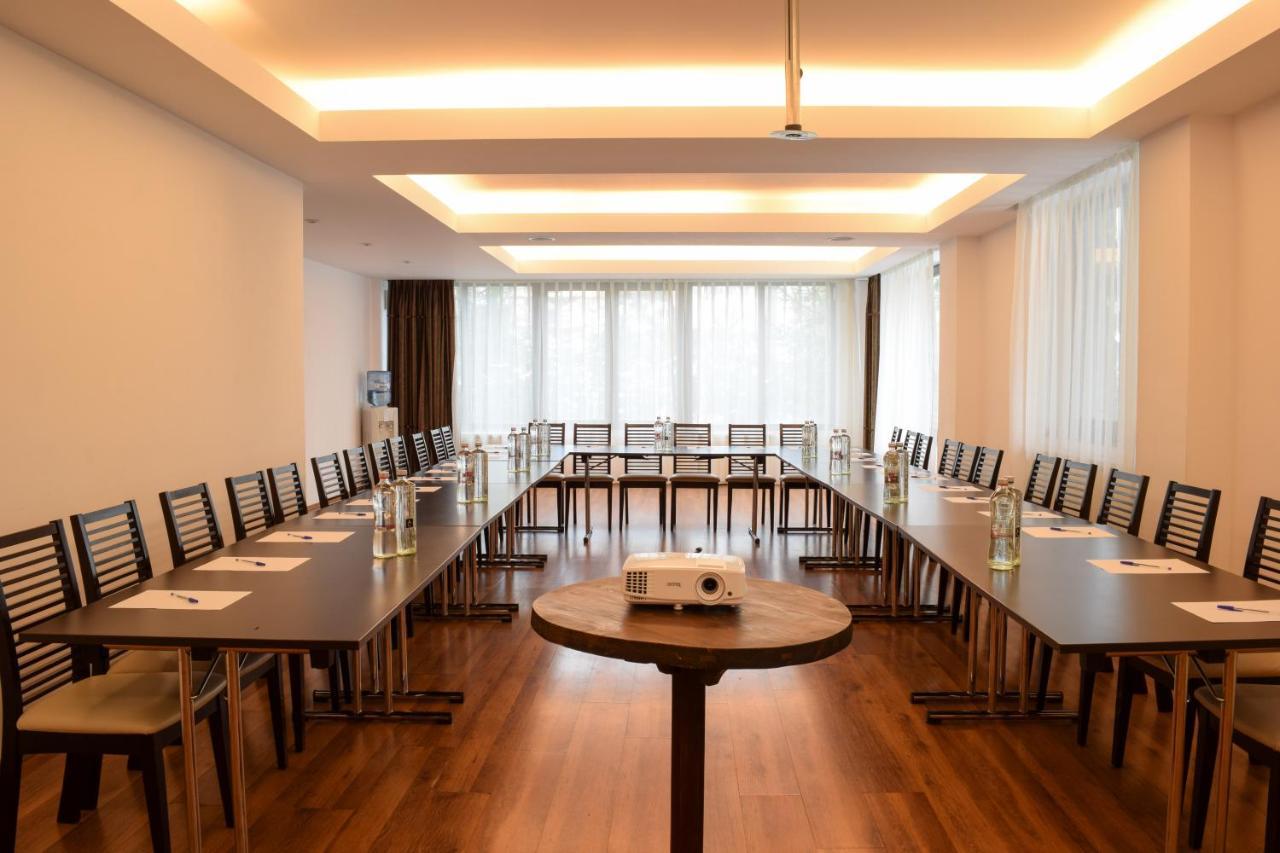Hotel Smart Sinaia Zewnętrze zdjęcie