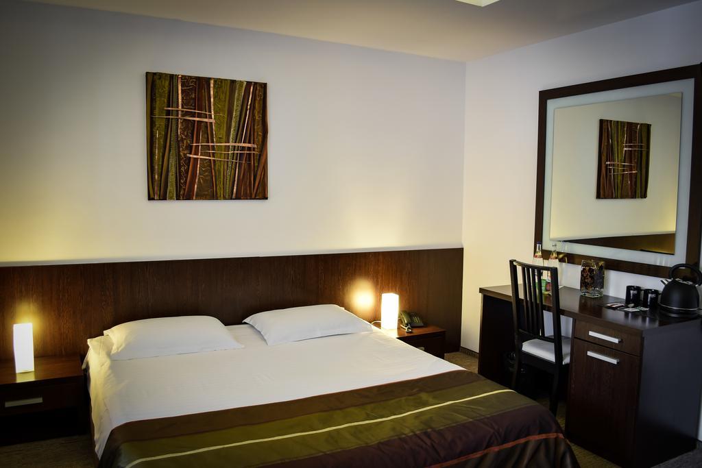 Hotel Smart Sinaia Zewnętrze zdjęcie